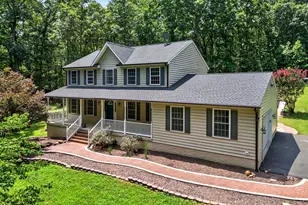 124 Fawn Hills Dr, Fredericksburg, VA 22407 - Photo 1