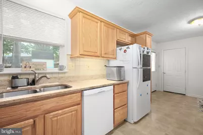 6317 Plantation Forest Drive, Spotsylvania, VA 22553 - Photo 8