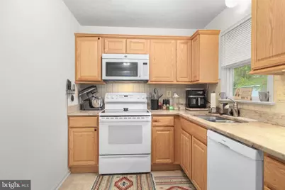 6317 Plantation Forest Drive, Spotsylvania, VA 22553 - Photo 10