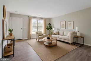 10606 Tidewater Plains Dr, Fredericksburg, VA 22408 - Photo 4