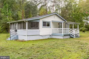 8112 Flippo Dr, Fredericksburg, VA 22408 - Photo 2