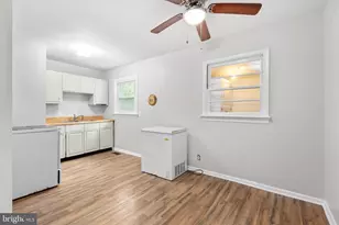 8112 Flippo Dr, Fredericksburg, VA 22408 - Photo 10