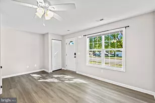 9806 Coventry Creek Dr, Fredericksburg, VA 22408 - Photo 4