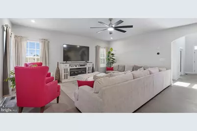 10706 Green Leaf Run, Spotsylvania, VA 22551 - Photo 16