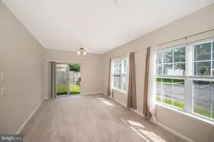 2901 Broyhill Ct, Fredericksburg, VA 22408 - Photo 12