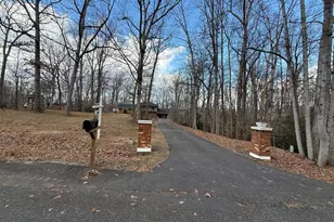 3903 Swanson Ct, Fredericksburg, VA 22408 - Photo 14