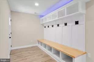 3903 Swanson Ct, Fredericksburg, VA 22408 - Photo 2