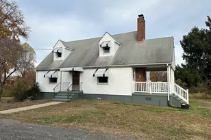 905 Taskforce Dr, Fredericksburg, VA 22407 - Photo 1