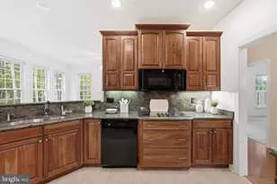 11906 Old Elm Ct, Spotsylvania, VA 22551 - Photo 16