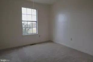 85 Breezewood Dr, Fredericksburg, VA 22407 - Photo 18