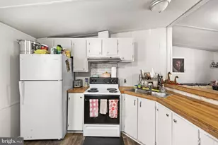 9004 Thornton Rolling Rd, Fredericksburg, VA 22408 - Photo 14