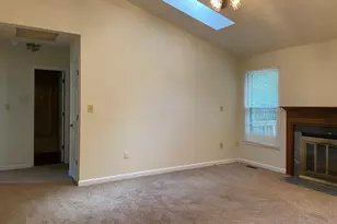 10706 Eden Brook Dr, Spotsylvania, VA 22553 - Photo 4