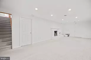 4004 Longwood Dr, Fredericksburg, VA 22408 - Photo 4