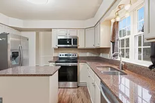 11921 Stonehenge Dr, Fredericksburg, VA 22407 - Photo 16