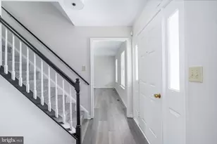 11818 Hickory Creek Dr, Fredericksburg, VA 22407 - Photo 8