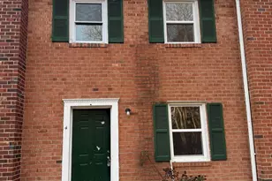 4 Manchester Ct, Fredericksburg, VA 22408 - Photo 2