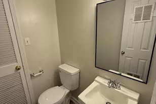 4 Manchester Ct, Fredericksburg, VA 22408 - Photo 10