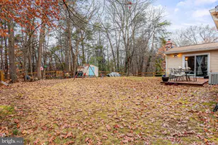 10400 Hillside Ln, Fredericksburg, VA 22408 - Photo 32