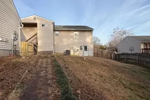 10310 Meadowview Dr, Fredericksburg, VA 22408 - Photo 24