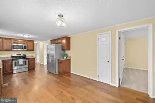 13621 Flank March Ln, Spotsylvania, VA 22551 - Photo 24