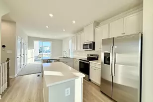 9366 Tanfield Dr, Spotsylvania, VA 22408 - Photo 6