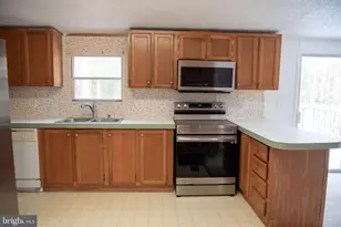 8705 Alsop Town Rd, Spotsylvania, VA 22551 - Photo 12