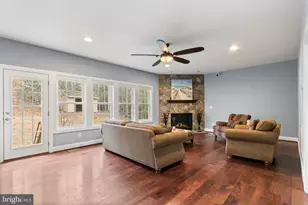 8319 Canteen Cir, Fredericksburg, VA 22407 - Photo 4