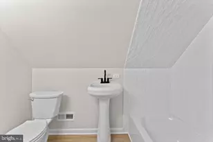 605 Lamplighter Dr, Fredericksburg, VA 22407 - Photo 34