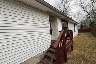 227 Bend Farm Rd, Fredericksburg, VA 22408 - Photo 2