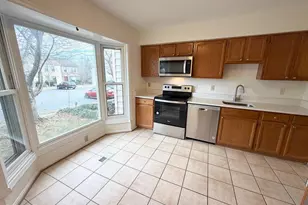 10740 Brice Ct, Fredericksburg, VA 22407 - Photo 4