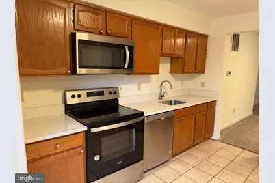 10740 Brice Court, Fredericksburg, VA 22407 - Photo 4