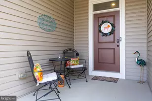 9323 Wood Creek Cir, Fredericksburg, VA 22407 - Photo 2