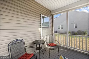 9323 Wood Creek Cir, Fredericksburg, VA 22407 - Photo 16