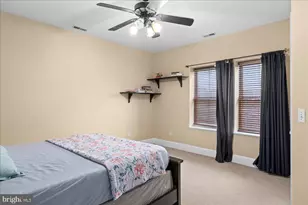 6902 Tower of London Dr, Fredericksburg, VA 22407 - Photo 38