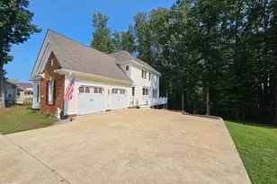 12136 Sawhill Blvd, Spotsylvania, VA 22553 - Photo 6