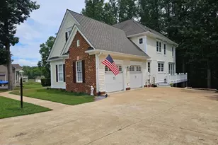 12136 Sawhill Blvd, Spotsylvania, VA 22553 - Photo 4