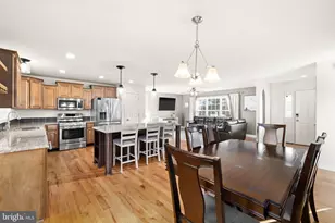 1211 Dewberry Dr, Fredericksburg, VA 22407 - Photo 12