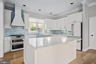 10822 Perrin Cir, Spotsylvania, VA 22551 - Photo 12