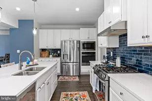 5018 Birch Leaf Cir, Fredericksburg, VA 22407 - Photo 4