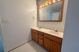 5605 Glen Eagles Ct, Fredericksburg, VA 22407 - Photo 10