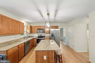 6120 N Danford St, Fredericksburg, VA 22407 - Photo 6