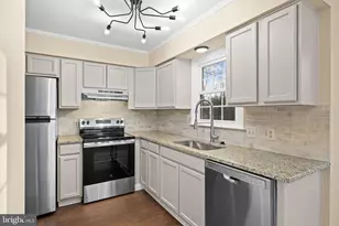 10817 Heatherwood Dr, Spotsylvania, VA 22553 - Photo 12