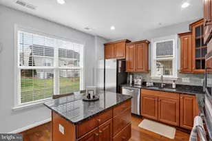 9724 Balls Blf Dr, Fredericksburg, VA 22407 - Photo 6