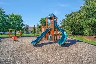 9414 Fyvie Ln, Fredericksburg, VA 22408 - Photo 32