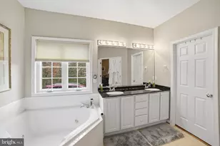 7730 Riparian Ct, Fredericksburg, VA 22408 - Photo 14