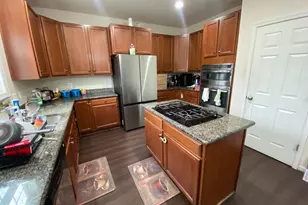 11212 Katerina Dr S, Fredericksburg, VA 22408 - Photo 10