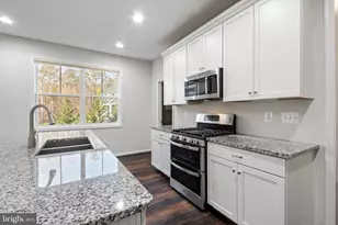 10602 Springvale Ln, Spotsylvania, VA 22551 - Photo 16