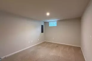 6518 Wild Orchid Ct, Fredericksburg, VA 22407 - Photo 18