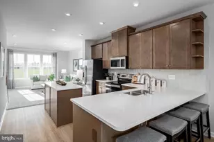 4903 Dunhaven Dr, Fredericksburg, VA 22408 - Photo 4