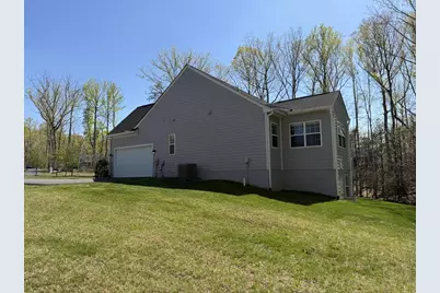 8005 Ashford Drive, Fredericksburg, VA 22407 - Photo 12